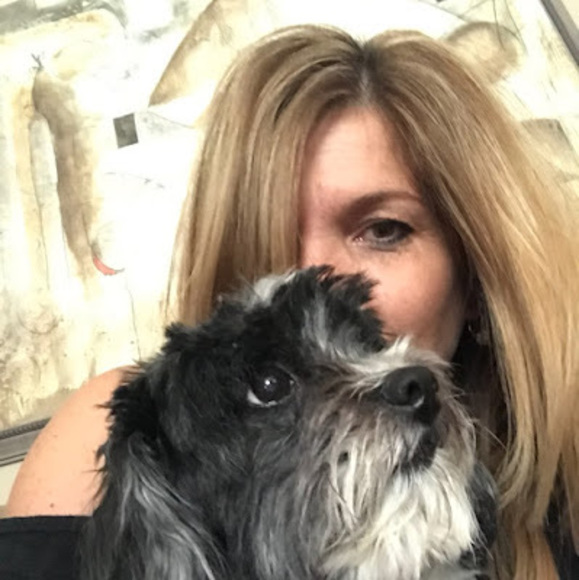 Meet your Posher, Lorraine bozzo - - Picture 1 of 1